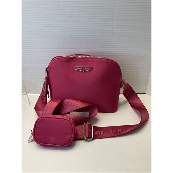 Steve Madden Handbags - Steve Madden BMAGIENY Rose Fuchsia Pink Nylon Crossbody Bag Purse W AIR POD CASE